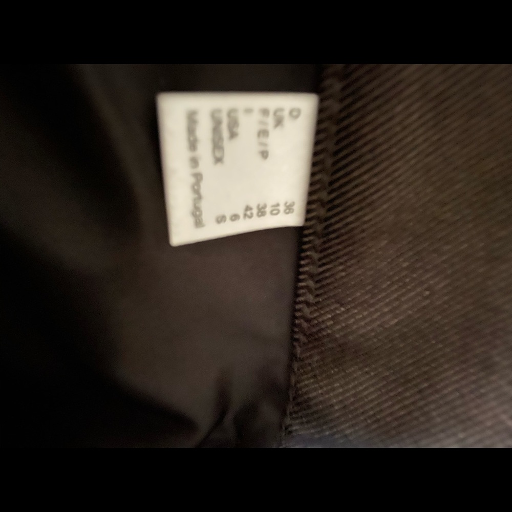 Trousers - Picture 2 of 7